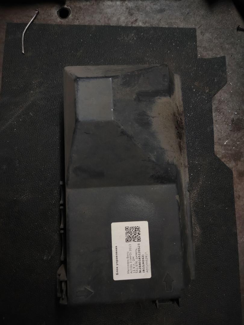 блок управления (другие) Mercedes-Benz Actros 3 поколение (MP3) 2013, 11.9 л., OM 541.976, дизель, робот, белый, правый руль, A0014462817, A0014462617 - фото №1
