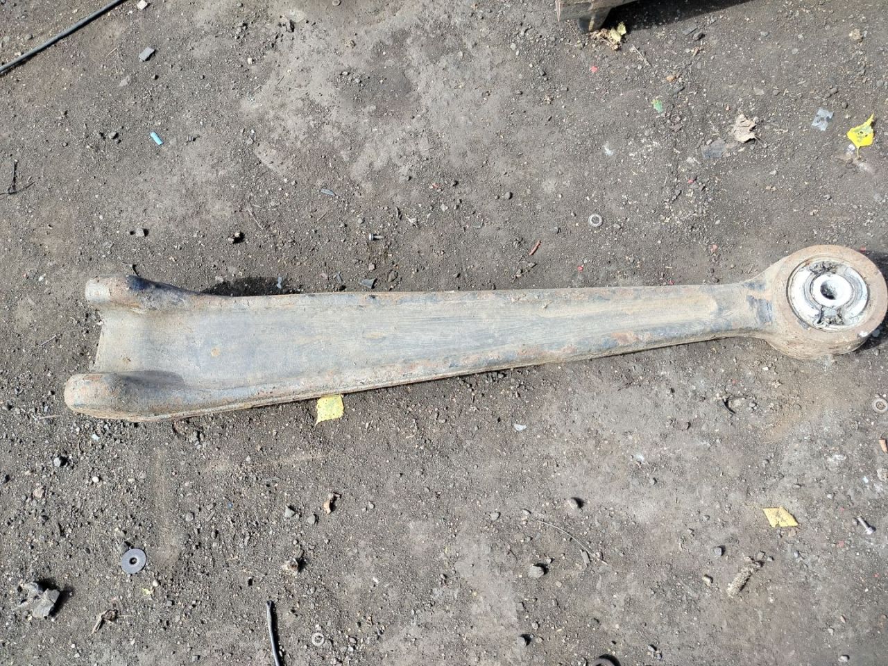 Реактивная тяга задней подвески MAN TGA 1 поколение 2006, 81432203046 - фото №1