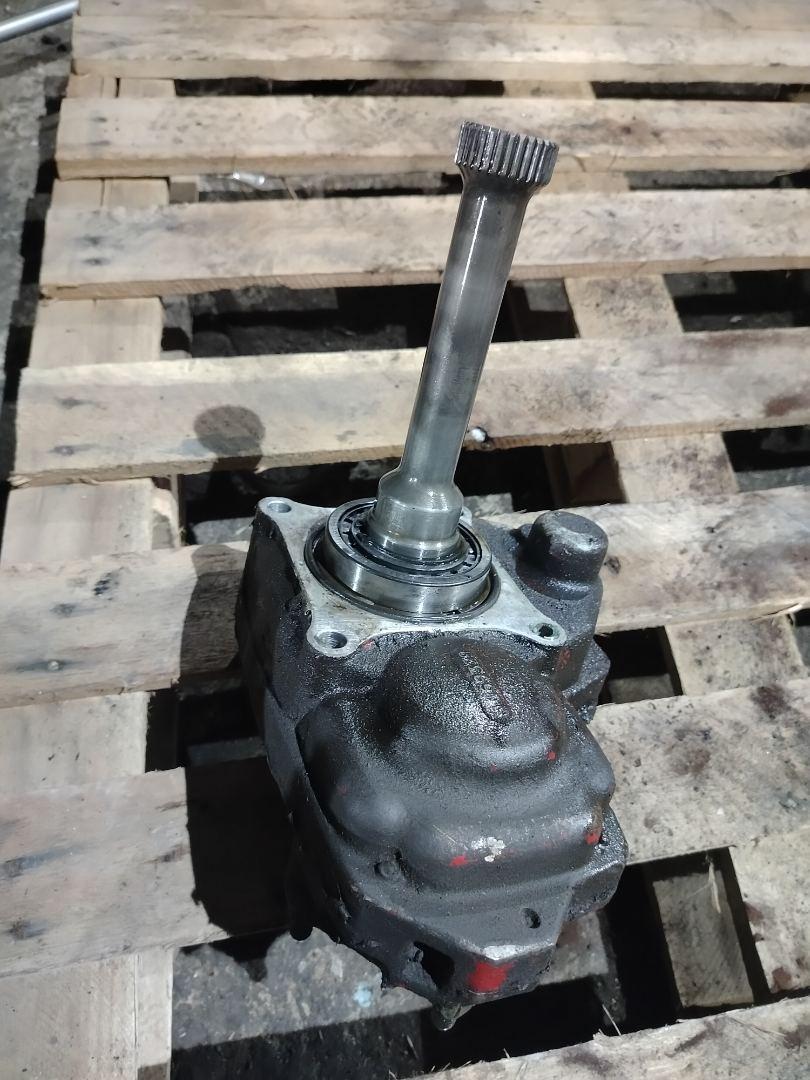 коробка отбора мощности Volvo FH 3 поколение 2013, 12.8 л., D13C500, дизель, АКПП, белый, правый руль - фото №1