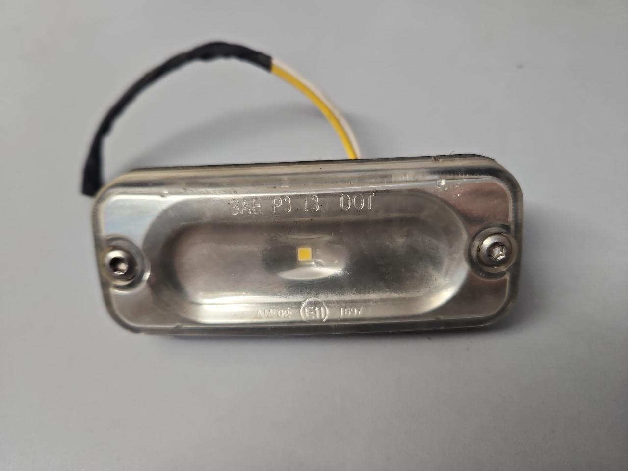 габаритный фонарь DAF XF 106 1 поколение 2020, MX-13, АКПП, белый, правый руль, 2036667, 1945486, 2036668 - фото №1