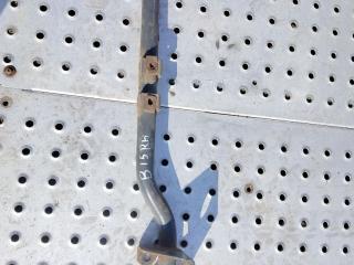 крепление ( кронштейн ) крыла Mercedes-Benz Actros 3 поколение (MP3) 2013, 11.9 л., OM 541.976, дизель, робот, белый, правый руль