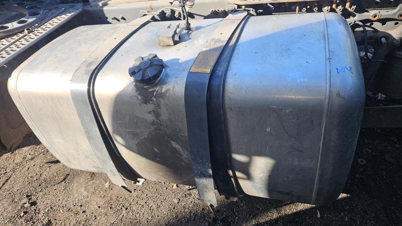 бак топливный Mercedes-Benz Actros 4 поколение (MP4) 2016, om471.926, дизель, робот, белый, правый руль, A9604703803 - фото №1