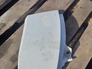 уголок жабо Volvo FH 3 поколение 2014, 12.8 л., D13C500, дизель, АКПП, белый, правый руль, 82835601