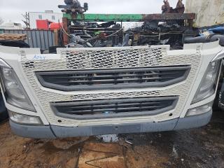 передняя часть (ноускат) Volvo FH 3 поколение 2013, 12.8 л., D13C500, дизель, АКПП, белый, правый руль