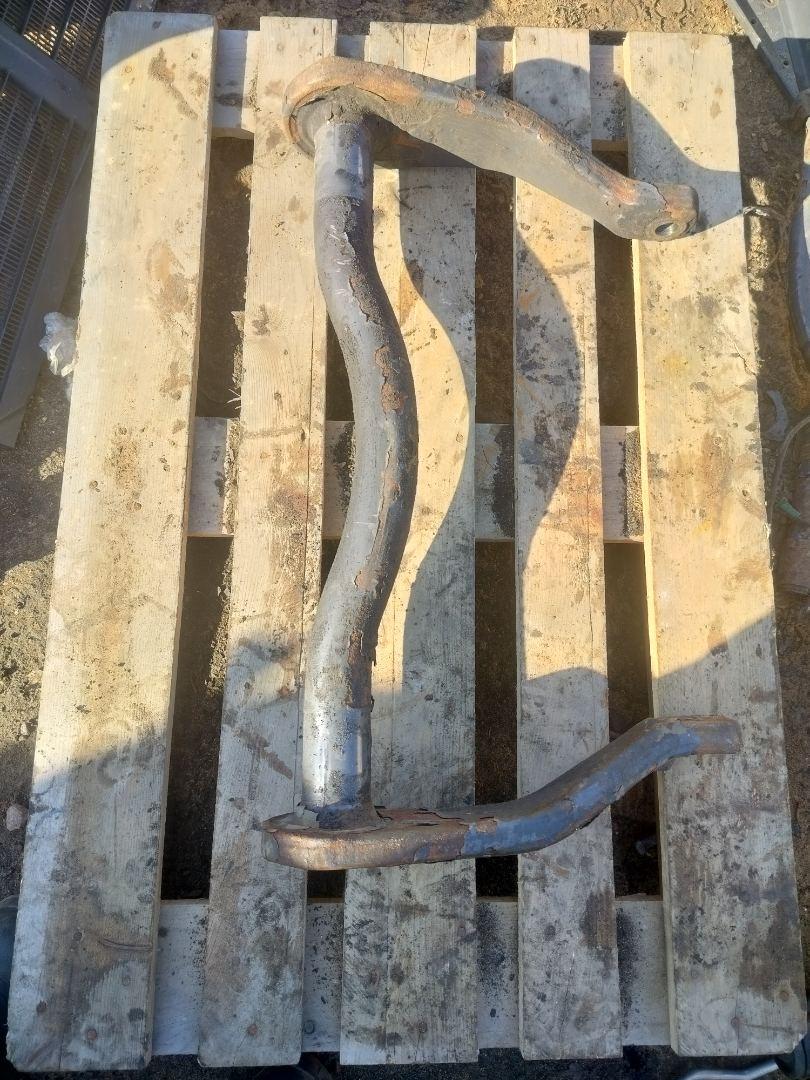 стабилизатор подвески задний Volvo FH 3 поколение 2013, 12.8 л., D13C500, дизель, АКПП, серый, правый руль, 21199808 - фото №1