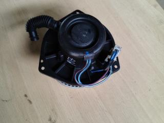 моторчик печки Nissan Primera P11 1999, 2.0 л., бензин, МКПП, универсал