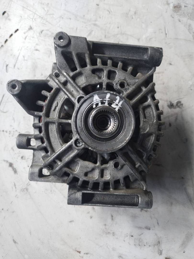 генератор Mercedes-Benz C-Класс W203/S203/CL203 (2000 - 2004), 2.2 л., OM 646.962, дизель - фото №1