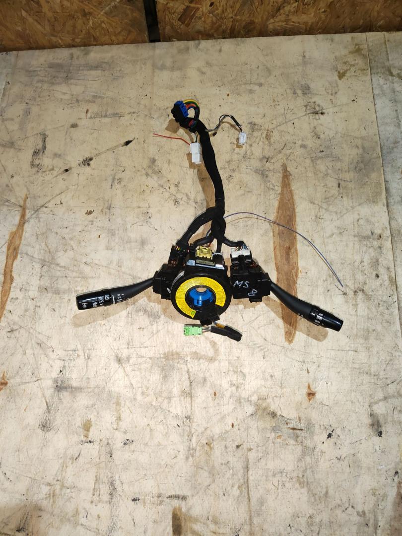 переключатель подрулевой (стрекоза) Hyundai Santa Fe 2 поколение (CM) 2007, 2.2 л., D4EB, дизель, АКПП - фото №1