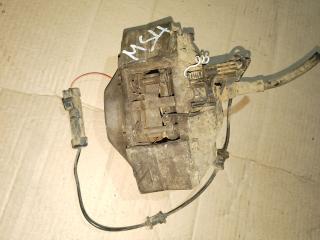 суппорт задний правый Mercedes-Benz M-Класс W163 [рестайлинг] W163 2001, 4.0 л., OM 628.963, дизель, АКПП, хетчбэк 3 дв.