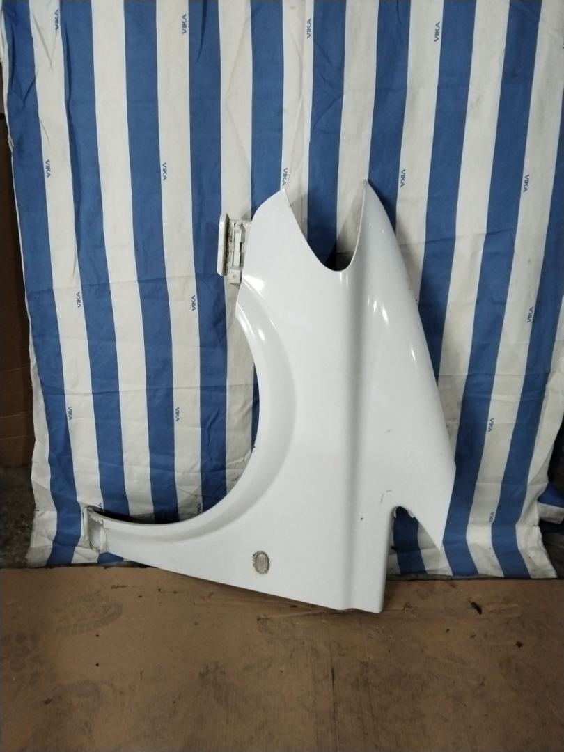 крыло переднее левое Mercedes-Benz Vito W639 2007, 2.2 л., OM 646.982, дизель, АКПП - фото №1