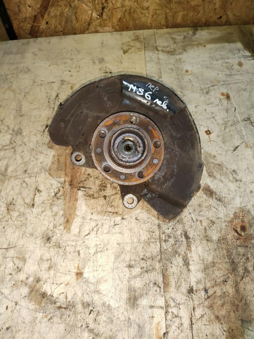 ступица передняя левая Volvo XC90 1 поколение 2003, 2.9 л., бензин, АКПП - фото №1