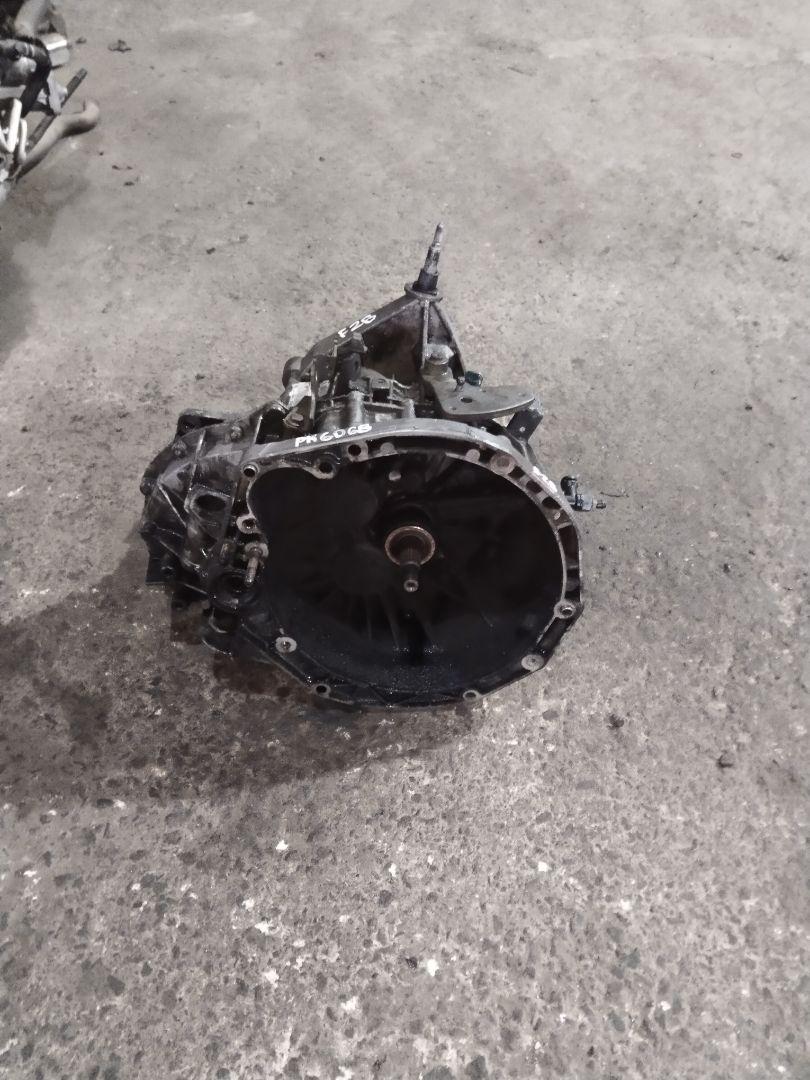 КПП механическая (МКПП) Renault Laguna 2 поколение 2003, 1.9 л., F9Q 674, дизель, PK6068 - фото №1