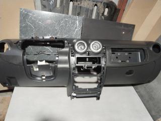 панель передняя салона (торпедо) Dacia Logan 1 поколение [рестайлинг] 2009, 1.5 л., K9K 796, дизель, 8200739433