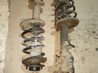 стойка передняя правая Nissan X-Trail T30 2001, 2.2 л., YD22D, дизель