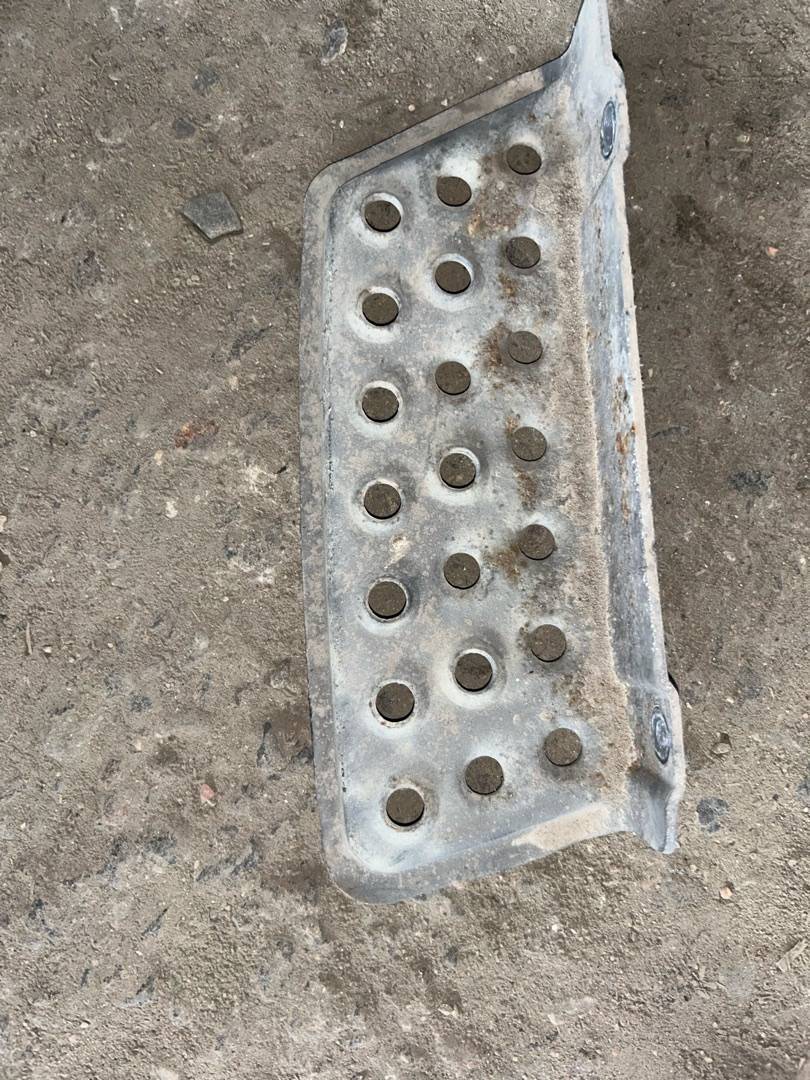 подножка Mercedes-Benz Sprinter W901-904 (1995 - 2000) - фото №1