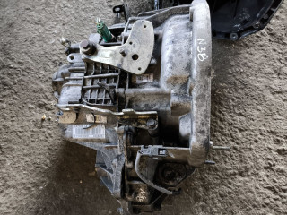 КПП механическая (МКПП) Renault Espace 4 поколение 2002, 2.0 л., F4R 796, бензин, МКПП