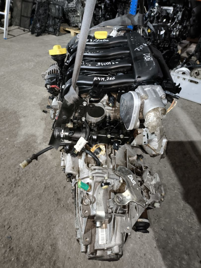 двигатель Renault Grand Scenic 2 поколение (2003 - 2006), 1.6 л., K4M 766, бензин, МКПП, K4M766 - фото №1