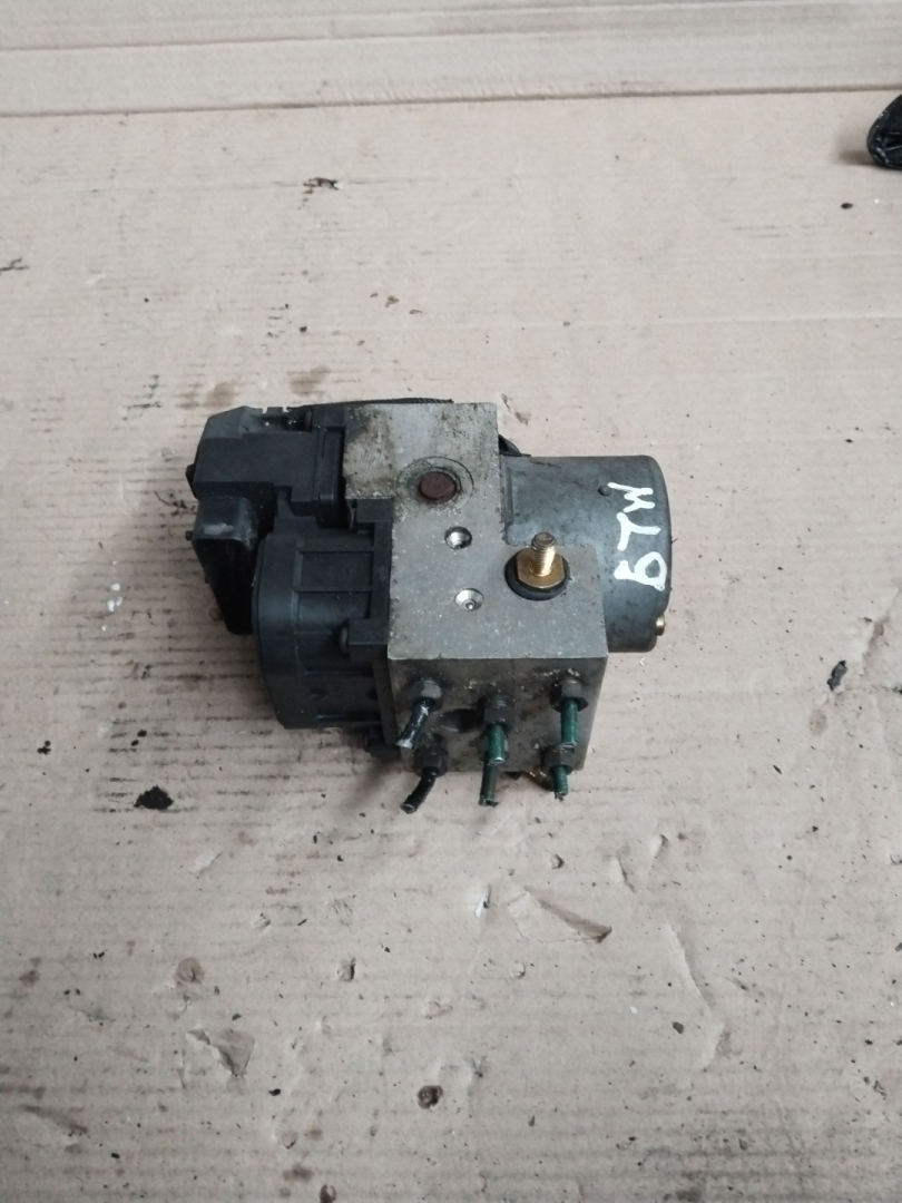 блок ABS Renault Espace 3 поколение 1997, 2.2 л., G9T 710, дизель, 0273004406, 273004406, 6025314081 - фото №1