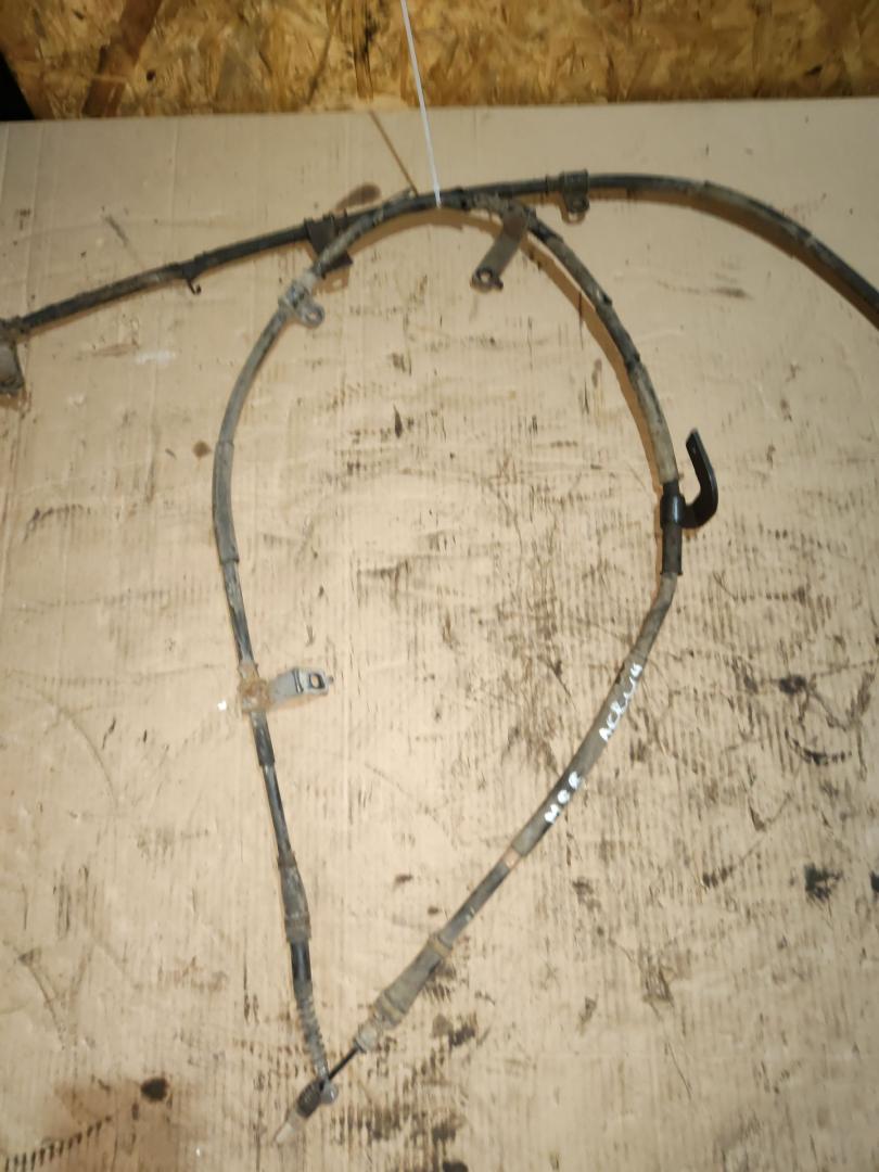 трос ручника Hyundai Santa Fe 2 поколение (CM) 2007, 2.2 л., D4EB, дизель, АКПП - фото №1