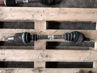 полуось передняя левая (приводной вал, ШРУС) Renault Scenic 2 поколение [рестайлинг] 2008, 1.9 л., F9Q 818, дизель, 8200198016