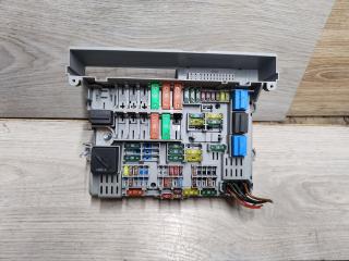 блок предохранителей BMW 3 серия E90/E91/E92/E93 2007, 3.0 л., 690662202