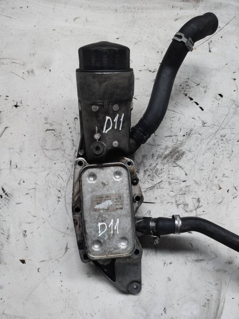 теплообменник масляного фильтра Chrysler PT Cruiser 1 поколение 2004, 2.2 л., дизель, A6641880001 - фото №1