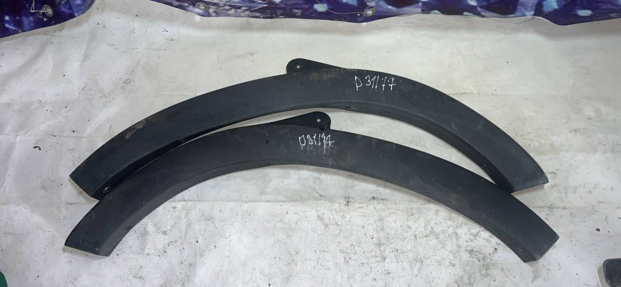 накладка колесной арки Renault Master 2 поколение 2003, 3.0 л., ZD3 202, дизель, МКПП - фото №1