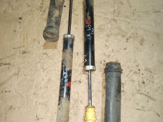 амортизатор задний правый Hyundai Santa Fe 1 поколение (SM) 2001, 2.0 л., D4EA, дизель