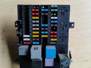 блок предохранителей Renault Master 2 поколение 1999, 2.2 л., G9T 722, дизель, 7703297587