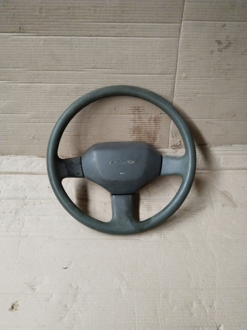 руль Toyota Land Cruiser Prado 1 поколение J70 1992, 2.4 л., 2L-T, дизель - фото №1