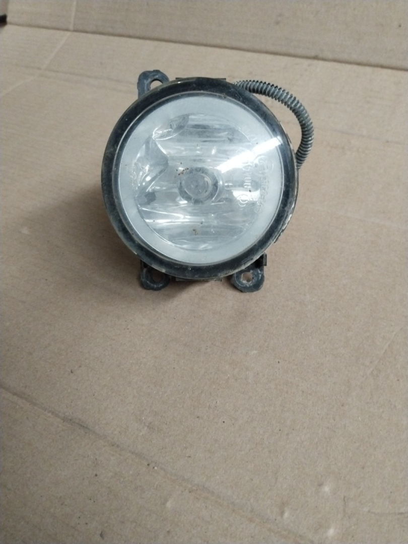 фара противотуманная левая Ford Ranger 3 поколение T6 2014, 2.2 л., дизель - фото №1