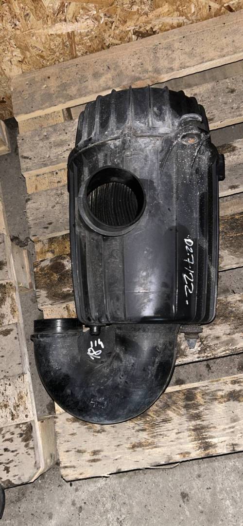 корпус воздушного фильтра Peugeot Boxer 2 поколение 2006, 2.2 л., 4HV (P22DTE), дизель, МКПП - фото №1