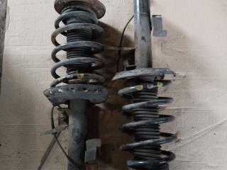 стойка передняя правая Volvo S80 2 поколение 2008, 2.4 л., D 5244 T4, дизель