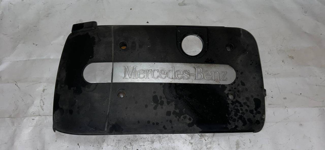 декоративная крышка двигателя Mercedes-Benz C-Класс W203/S203/CL203 2001, 2.2 л., OM 611.962, дизель, МКПП - фото №1