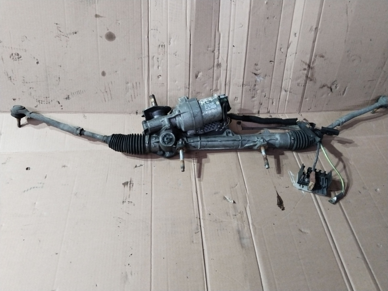 рулевая рейка Citroen C3 Picasso 1 поколение 2009, 1.6 л., 5FW (EP6), бензин, 6820000170 - фото №1