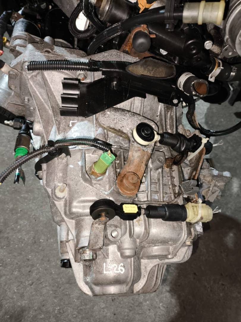 КПП механическая (МКПП) Renault Espace 4 поколение 2005, 2.2 л., G9T 702, дизель, PK6054 - фото №1