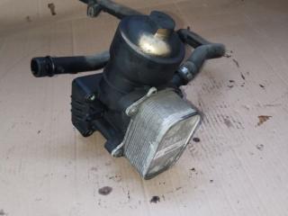 теплообменник масляного фильтра Volkswagen Golf 6 поколение 2012, 2.0 л., CFGB, дизель, 03L117021C