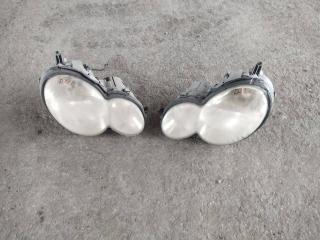 фара левая Mercedes-Benz C-Класс W203/S203/CL203 2001, 2.2 л., OM 611.962, дизель, МКПП