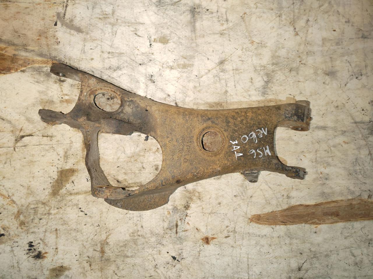 рычаг задний левый Volvo XC90 1 поколение 2003, 2.9 л., бензин, АКПП - фото №1