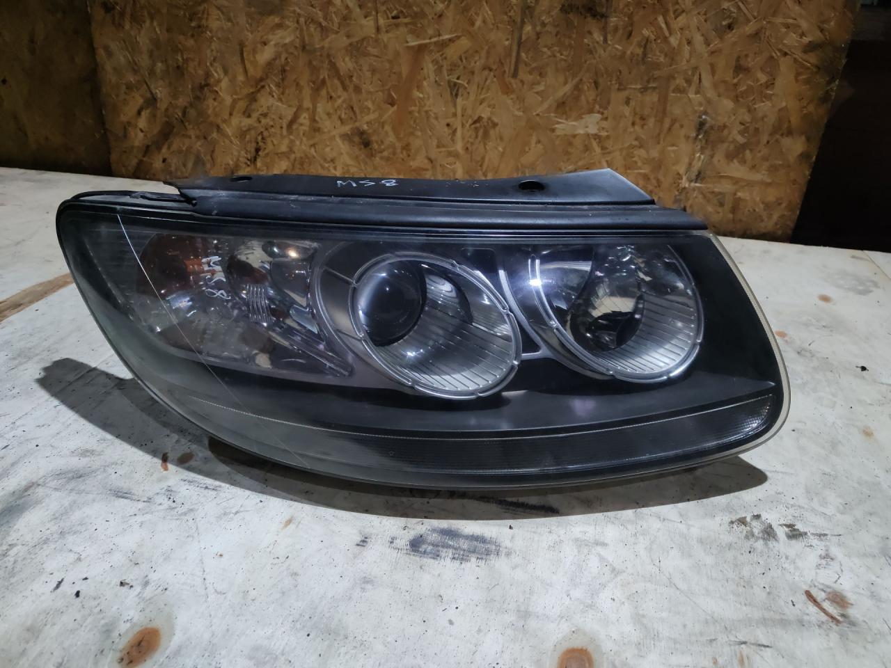 фара правая Hyundai Santa Fe 2 поколение (CM) 2007, 2.2 л., D4EB, дизель, АКПП - фото №1