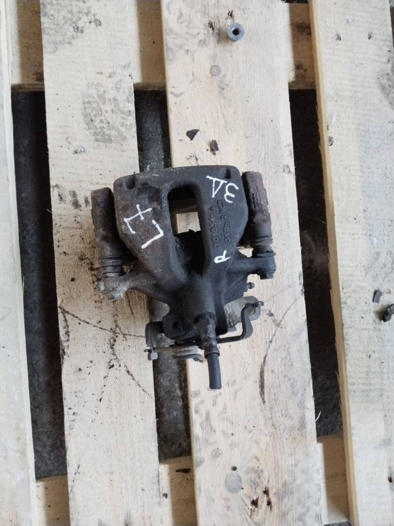 суппорт задний правый Ford Transit 7 поколение 2010, 2.2 л., дизель, МКПП - фото №1