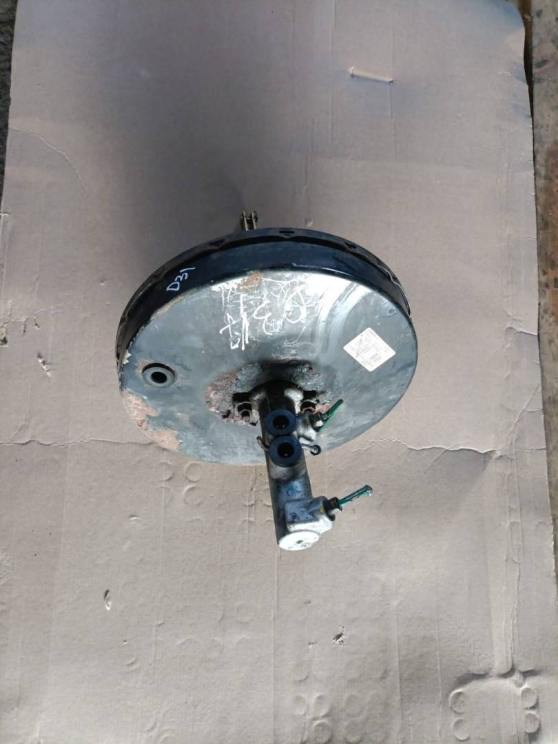 вакуумный усилитель тормозов Renault Master 2 поколение 2003, 3.0 л., ZD3 202, дизель, МКПП - фото №1