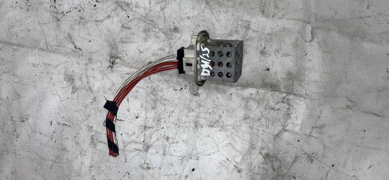 сопротивление печки Renault Master 2 поколение 2003, 3.0 л., ZD3 202, дизель, МКПП - фото №1