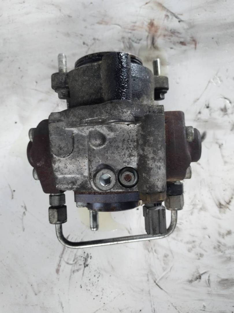 ТНВД Peugeot Boxer 2 поколение 2006, 2.2 л., 4HU (P22DTE), дизель, МКПП - фото №1