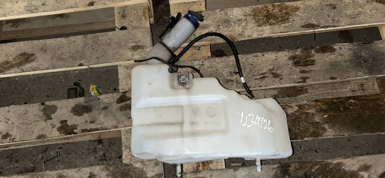 бачок омывателя Citroen Jumper 2 поколение 2014, 2.2 л., 4HG (P22DTE), дизель, МКПП - фото №1