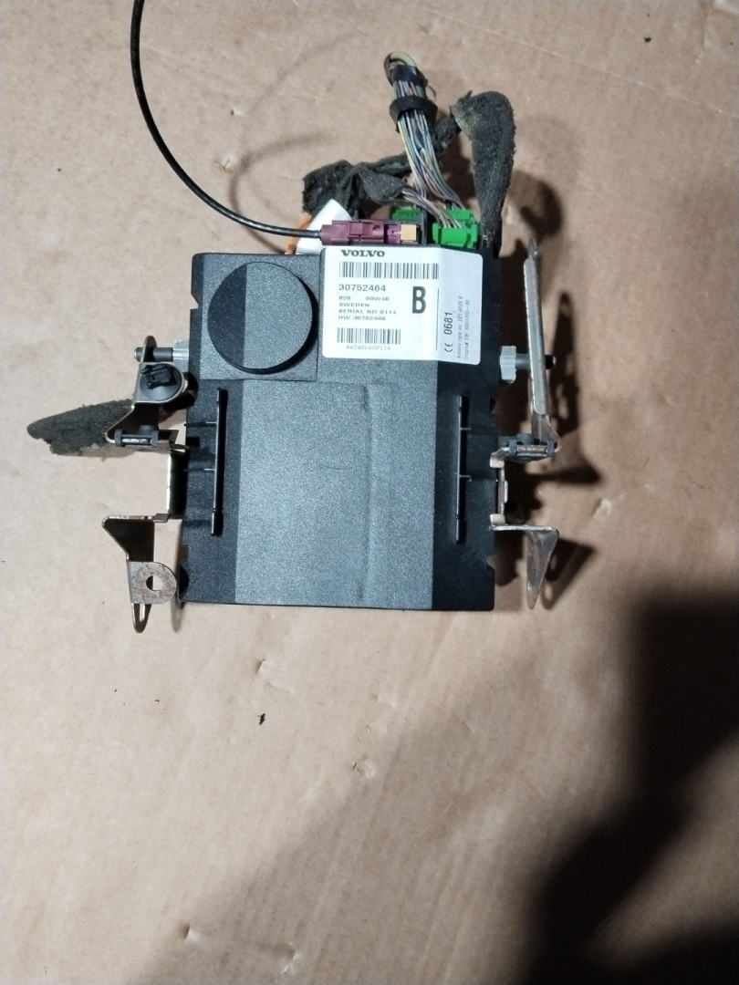 блок управления телефоном Volvo S80 2 поколение 2008, 2.4 л., D 5244 T4, дизель, 30752465 - фото №1