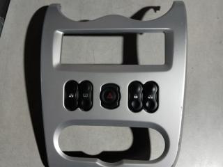 кнопка аварийной сигнализации Dacia Logan 1 поколение [рестайлинг] 2009, 1.5 л., K9K 796, дизель