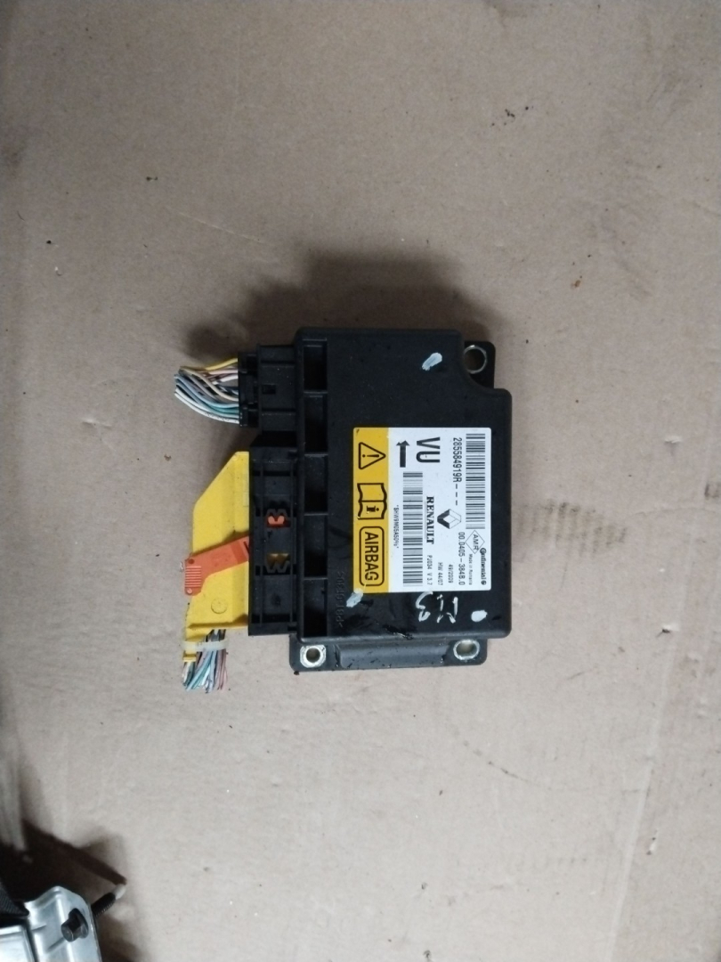 блок AirBag Renault Scenic 3 поколение 2010, 2.0 л., M4R 711, бензин, АКПП - фото №1