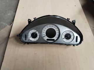 щиток приборов (приборная панель) Mercedes-Benz E-Класс W211/S211 W211 2003, 3.0 л., OM 642.920, дизель, седан