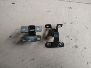 петля двери Dacia Logan 1 поколение [рестайлинг] 2009, 1.5 л., K9K 796, дизель